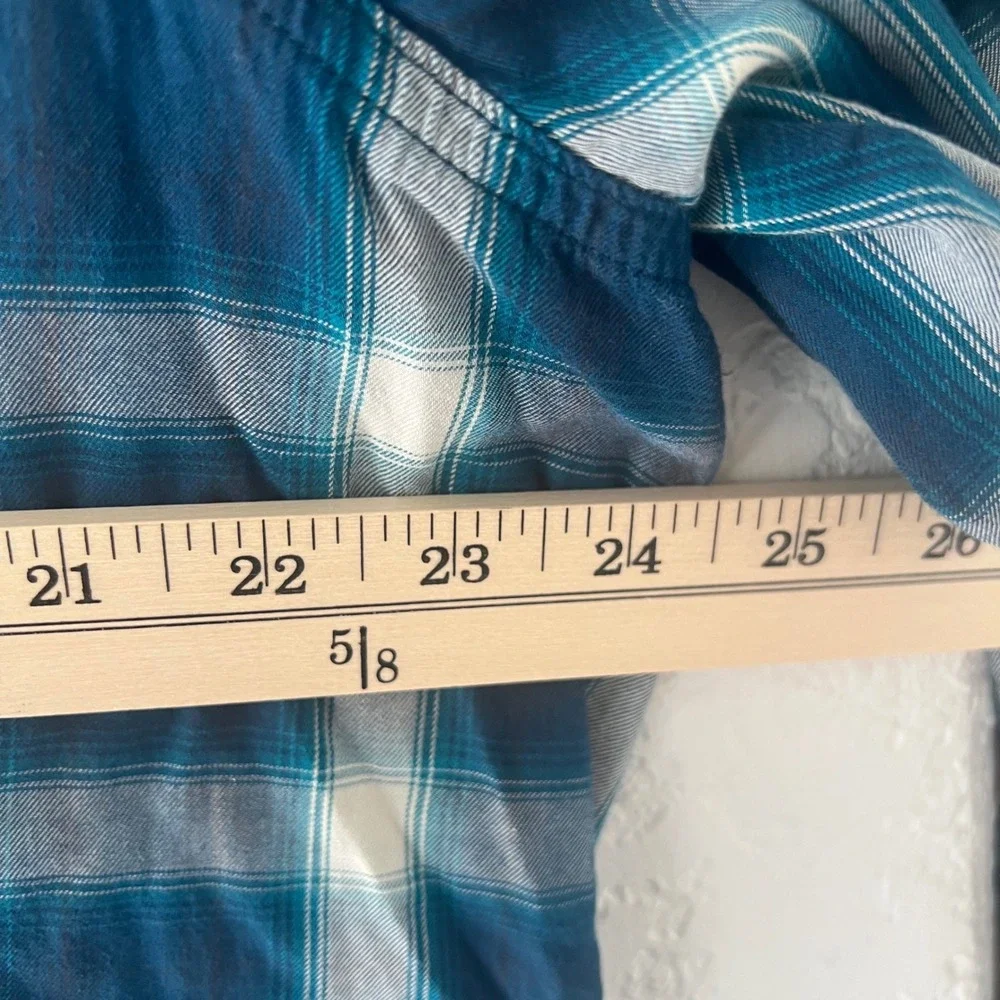 Levis Mens XL Blue Plaid Button Down Shirt Long Sleeve Cotton Casual Workwear